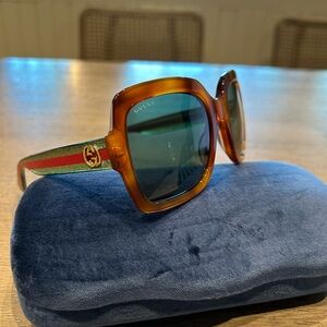 Gucci Sunglasses Tortoise Glitter Stripe GG0036SN